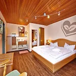 Hotel Am Wiesenhang - Garni Bad Kohlgrub
