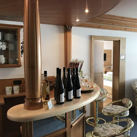 Am Wiesenhang - Garni 호텔 3*