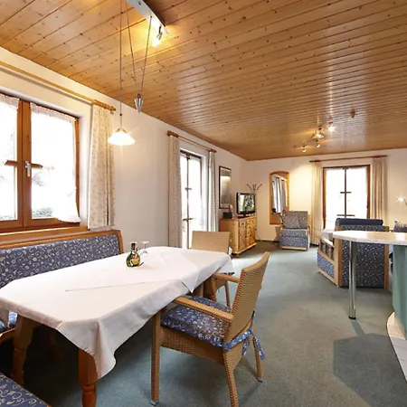 Am Wiesenhang - Garni 호텔 3*