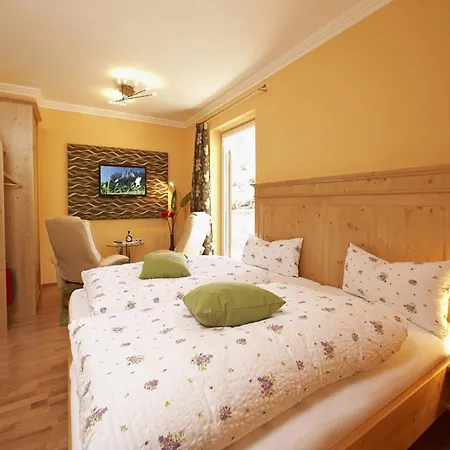 호텔 Am Wiesenhang - Garni 3*