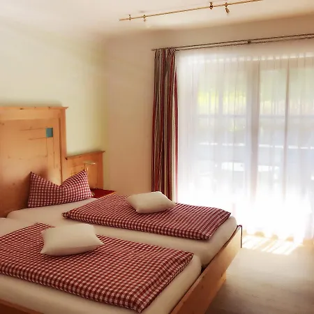 Hotel Am Wiesenhang - Garni