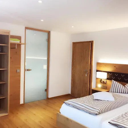 Hotel Am Wiesenhang - Garni Hotel 3*