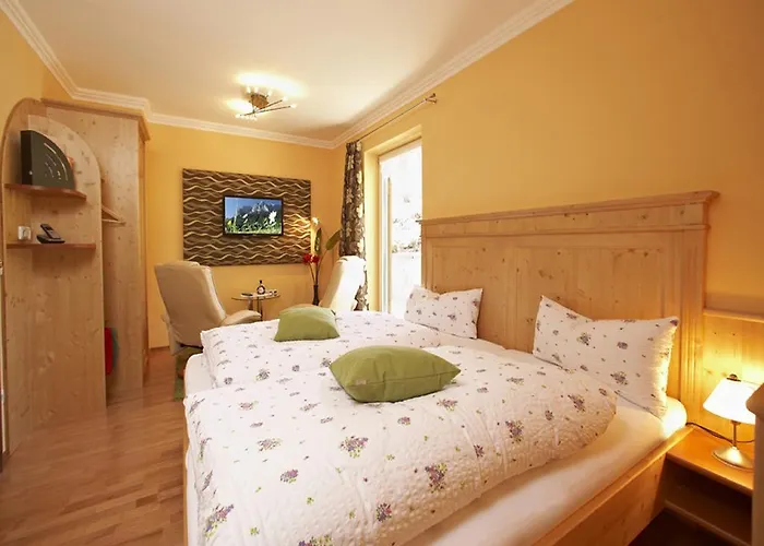 호텔 Am Wiesenhang - Garni 3*