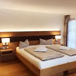 Szálloda Am Wiesenhang - Garni