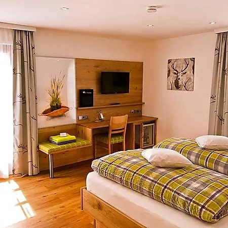 Hotell Hotel Am Wiesenhang - Garni