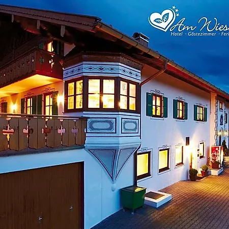 Am Wiesenhang - Garni Hotel Bad Kohlgrub