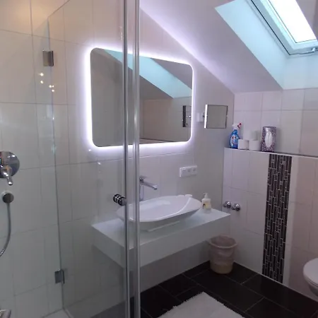Hotell Hotel Am Wiesenhang - Garni
