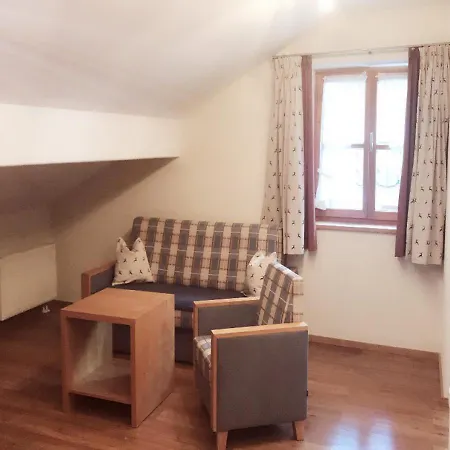 Szálloda Am Wiesenhang - Garni Bad Kohlgrub